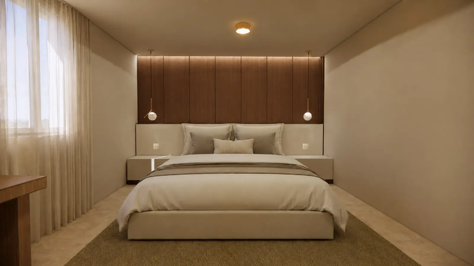 Chambre de la Villa JN. : tête de lit en noyer, voilages et tons sable